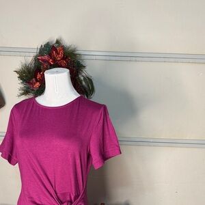 Chic Fuchsia Short Sleeve Top